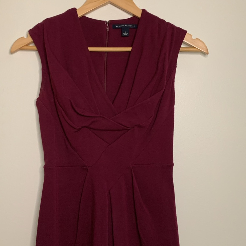 Banana Republic Burgundy Color Sheath Dress